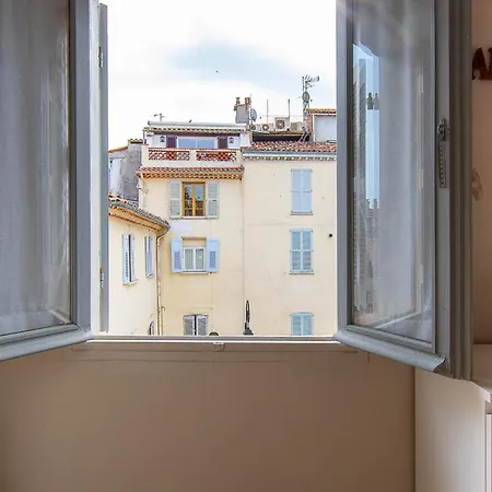 Appartement Superbe Dans Le Coeur De La Antibes